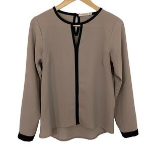 Sunflower Minimalist Blouse Sz S Taupe Neutral Top Lightweight Shirt Classy EUC